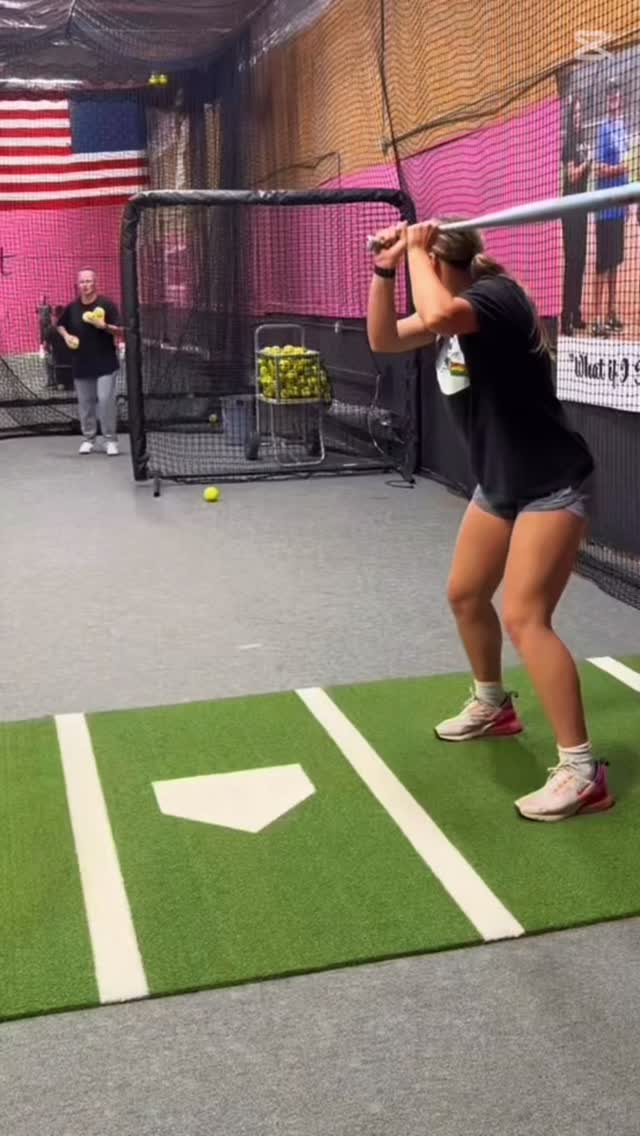 Instagram post by @scar.r1der for BMW Motorrad. Caption reads: ℕ𝕚𝕔𝕖 𝕤𝕨𝕚𝕟𝕘 ⚾
.
➕ Follow ❤️ Like 💬 Comment....