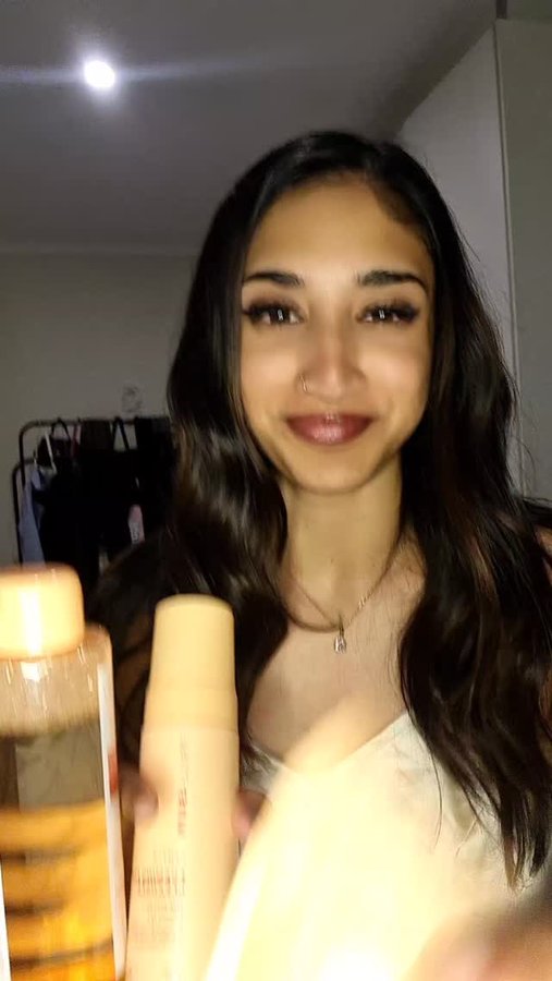 Instagram post by @_shanelle.x for Frulabeauty. Caption reads: [...] beauty 😍🩷 I am obsessed ! Thank you....