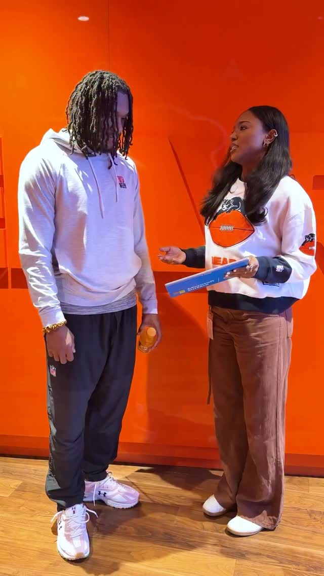 Instagram post by @jasminegbaker for Microsoft Surface. Caption reads: It’s all about trust 🤝.