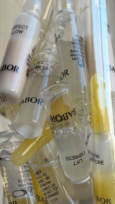 Instagram post by @ksushakhimiy for Babor. Caption reads: [...] to open all the Advent calendar windows....