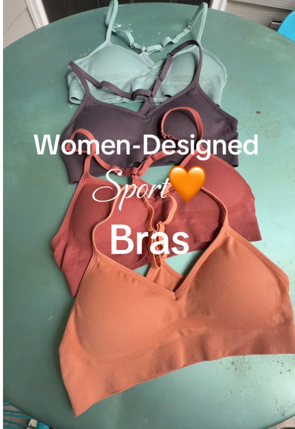 TikTok post by @kamez for Xoxokalon. Caption reads: [...] #seamless #bralette #sportstop @xoxokalon.