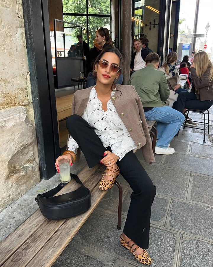 Instagram post by @taina.csg for Petite Mendigote. Caption reads: Parisian moodboard in @petitemendigote 
Publicité.