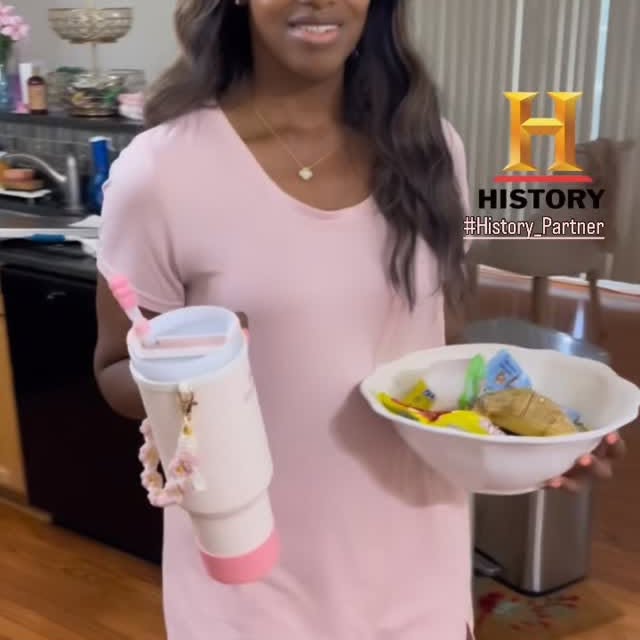 Instagram post by @bossmomlivin for HISTORY. Caption reads: ♕ #ad The HISTORY® Channel’s hit survival series....