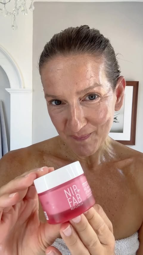 Instagram post by @ladyofthemanor77 for NIP+FAB. Caption reads: Are you making the mistake of not using skincare....