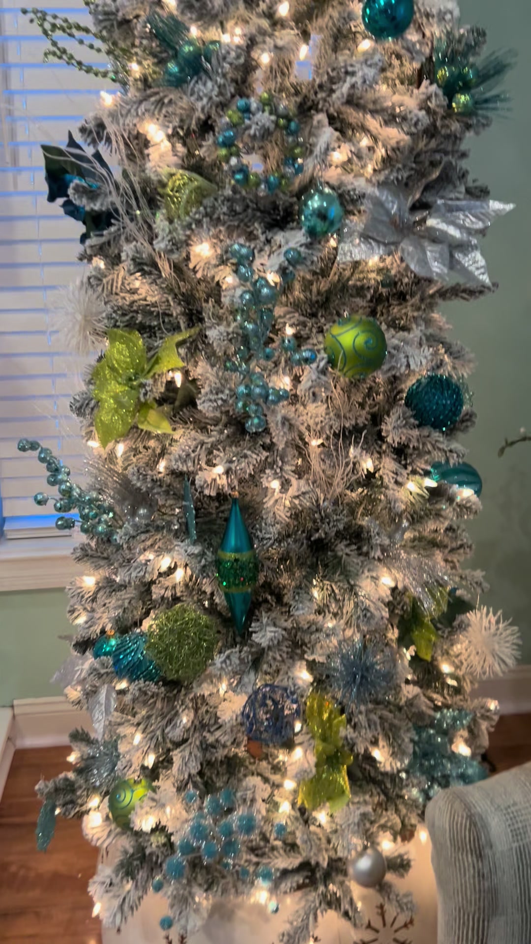 TikTok post by @cindy_rollins87 for Shareconn. Caption reads: [...] to buy !! #Holidayhaul #christmasgift....