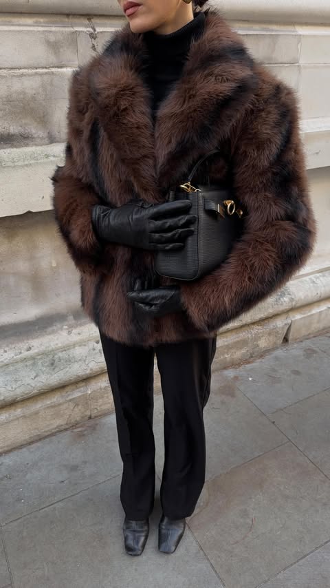 Instagram post by @melisekrem for Living Proof. Caption reads: try this quick & easy headband hair hack if you....