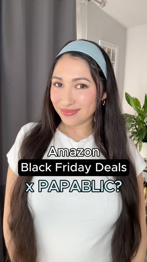 Instagram post by @whats_her_deal_ for Papablic. Caption reads: Papablic Black Friday Deals 🍼 with stackable....