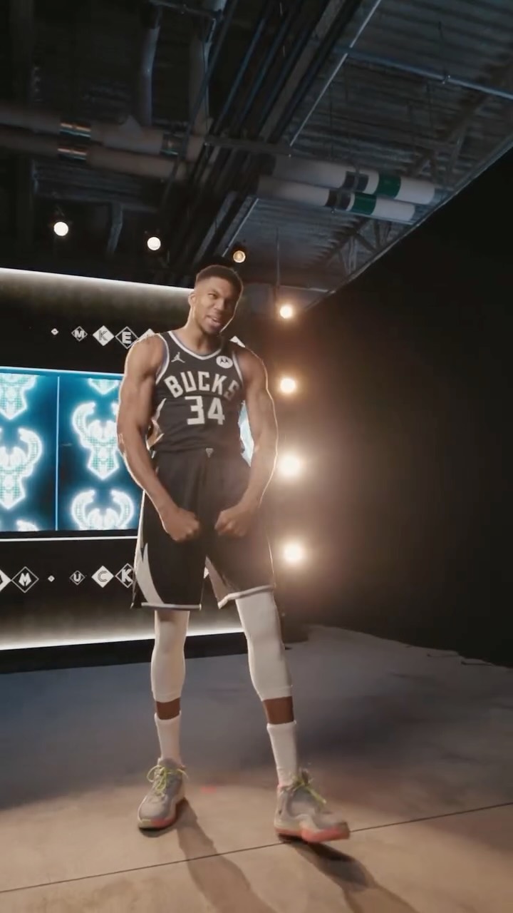 Instagram post by @giannis_an34 for DICK'S Sporting Goods. Caption reads: Back to basketball BABY!!!! 🐺💪🏾🔥.