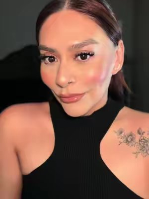 TikTok post by @daisysahmwhosneverhome for Marylia Scott Cosmetics. Caption reads: [...] that completes a look 🤗 @Marylia Scott....