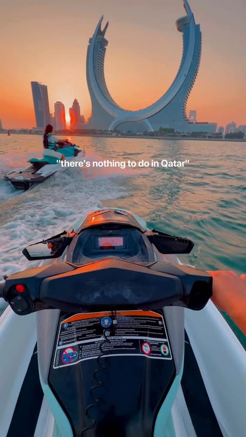 Instagram post by @aureliestory for Visit Qatar. Caption reads: [...] 😍 Come see it for yourself 🫶🇶🇦....