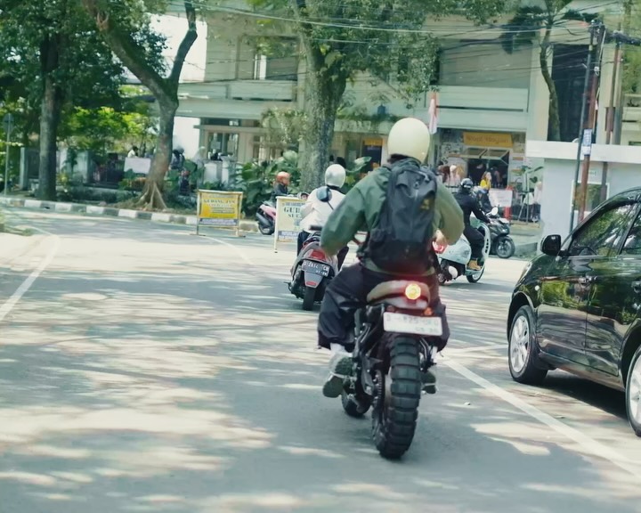 Instagram post by @zalnando2727 for Yamaha Motor. Caption reads: A short morning ride and a warm cup of coffee the....