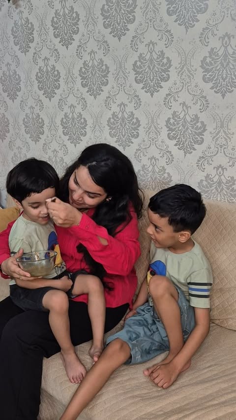 Instagram post by @khushidaiyaofficial for BabyOrgano. Caption reads: [...] your little one healthy and happy with....