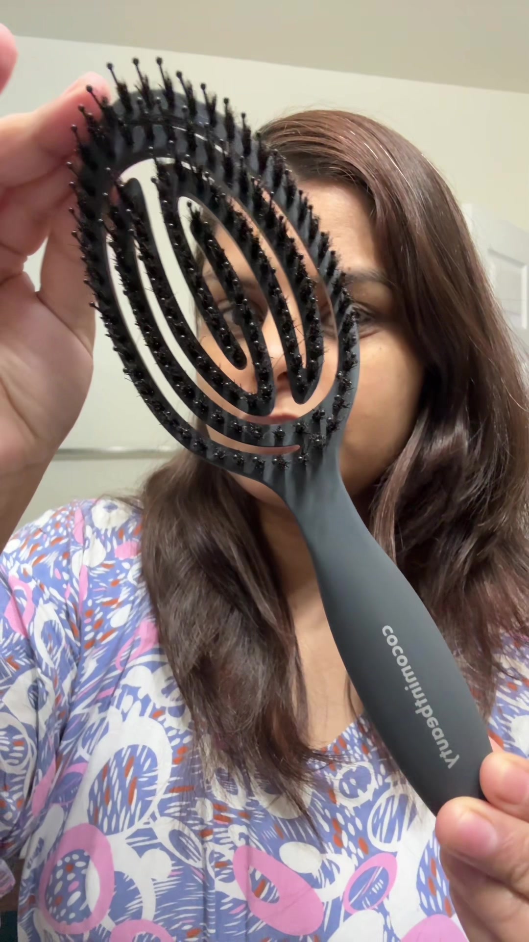 TikTok post by @dreamhigh333 for Cocomint Beauty. Caption reads: [...] DETANGLES & STIMULATES HAIR GROWTH....