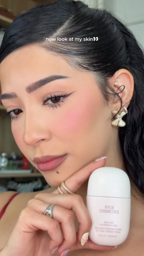 Instagram post by @ximenamirandaf for Kylie Cosmetics. Caption reads: [...] skin tint para este summer ☀️🍉....