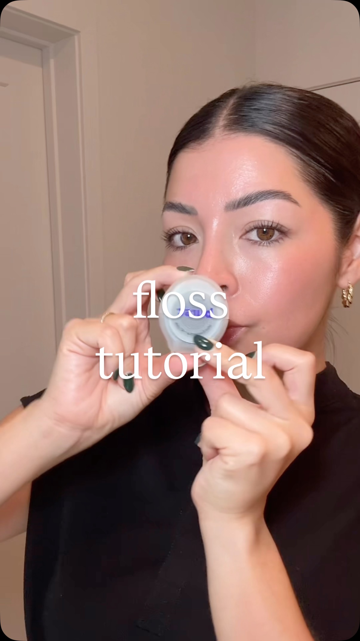 Instagram post by @drkenialeon for Burst Oral Care. Caption reads: A little flossing tutorial 🦷✨🫶🏼

Have you tried....