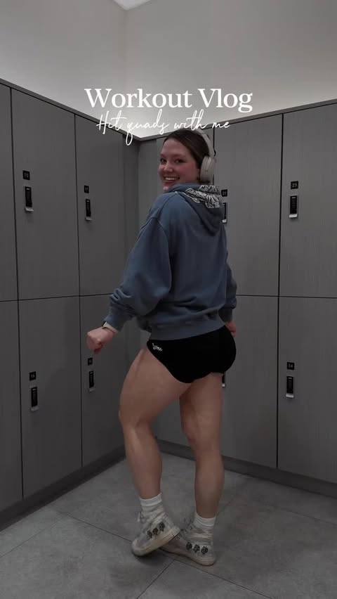 Instagram post by @addisonbrinley for Darc Sport. Caption reads: [...] on this JUICY leg day pump....