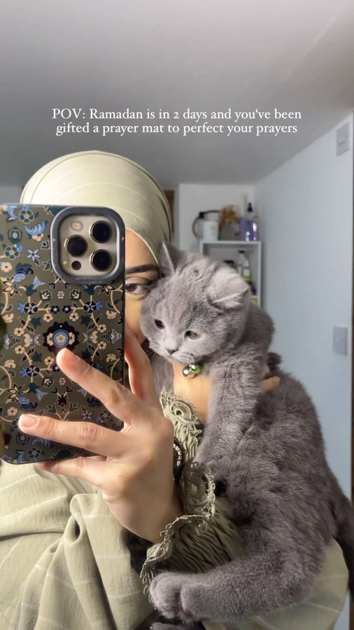 Instagram post by @sumayyaali87 for My Salah Mat. Caption reads: Get your Ramadan gifts from @mysalahmat ✨

*note....