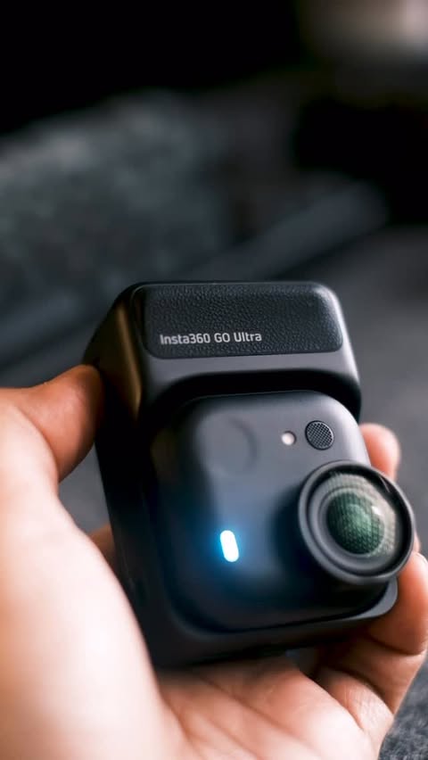 Instagram post by @gadgetampuh_ for Tokopedia. Caption reads: Item ghoib ini Pack, untung - untungannkalo dapet....