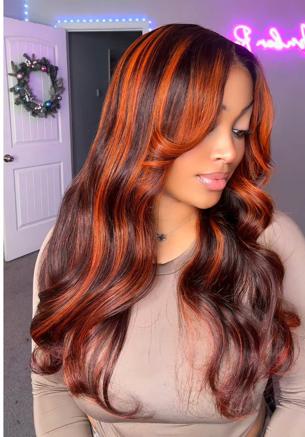 TikTok post by @arenee.mua for Ashimary Hair. Caption reads: [...] made my JAW drop! 😮‍💨😍 @Ashimary Hair....
