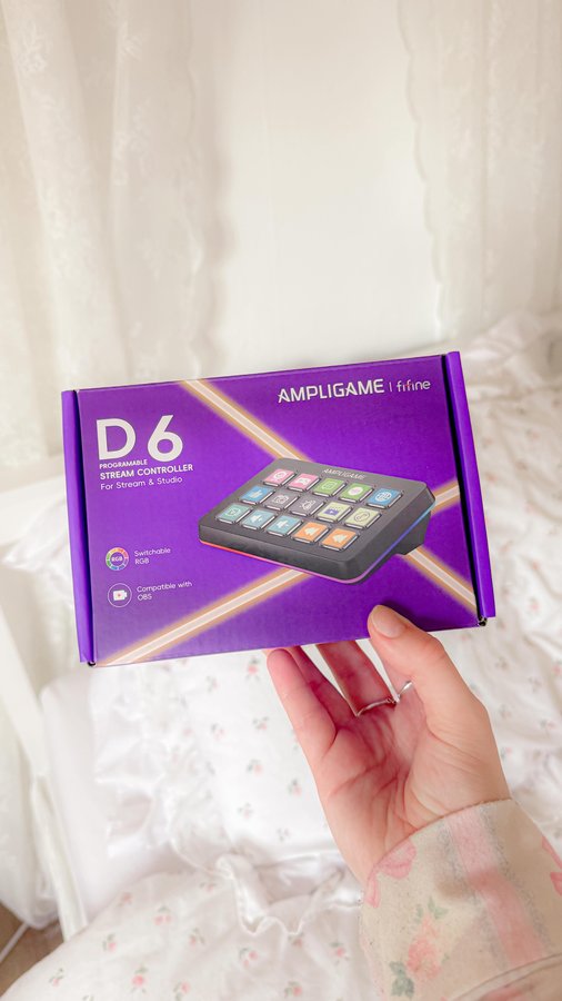 Instagram post by @magically.ronni for FIFINEMICROPHONE. Caption reads: AD
I was sent the D6 programmable STREAM....