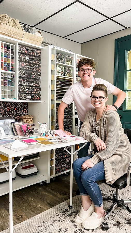 Instagram post by @lelaburris for Create Room. Caption reads: My favorite Mother’s Day tradition is making....