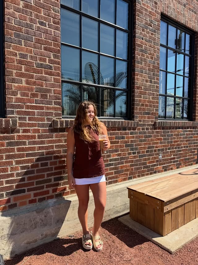 Instagram post by @hayleylmoore for BEARPAW. Caption reads: Spring is in the air with @bearpawshoes 🤎....