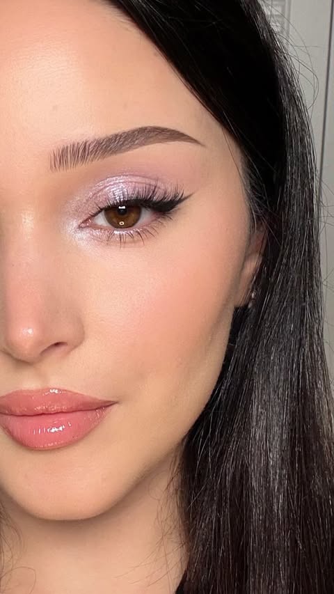 Instagram post by @beyzayorullmaz for Missha Türkiye. Caption reads: Bahar gibi 🌸🫶🏻✨ @misshaturkiye Clio Eye....