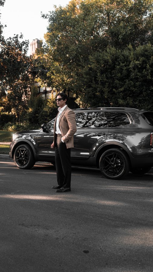 Instagram post by @isaacbramirez for Kia. Caption reads: Built to stand out. 

The 2025 Telluride SX....