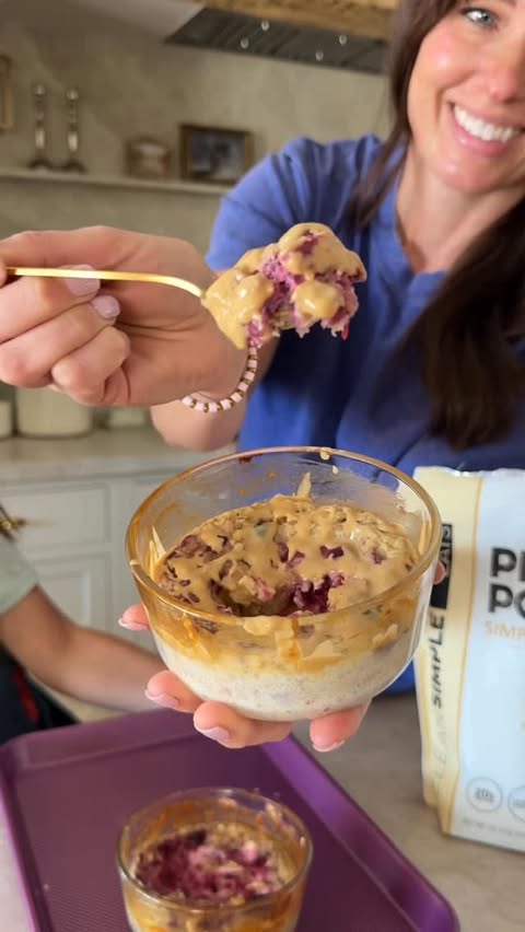 Instagram post by @stayfitmom_krista for Clean Simple Eats. Caption reads: [...] 10% on my favorite protein from....