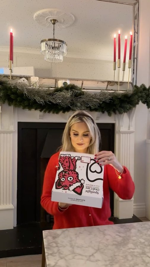 Instagram post by @martinasmark for Spotlight Oral Care. Caption reads: Amazing least minute gift ideas for kids with....