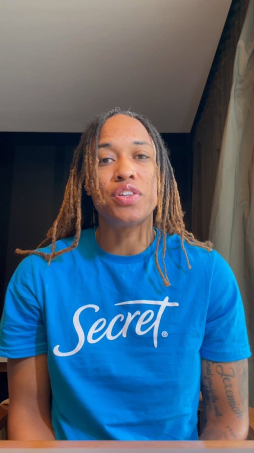 Instagram post by @jmac1422 for Women's Sports Foundation. Caption reads: [...] #ad #secretdeopartner #walmart....