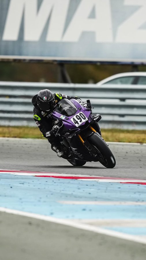 Instagram post by @whitestella07 for Rabaconda. Caption reads: [...] 🤝🏽 @tappezzeria.italia 🤝🏽 @rabaconda....