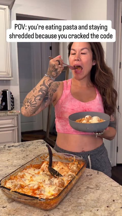 Instagram post by @diaryofafitmommyofficial for Banza. Caption reads: [...] So was I... until I found the new @eatbanza....