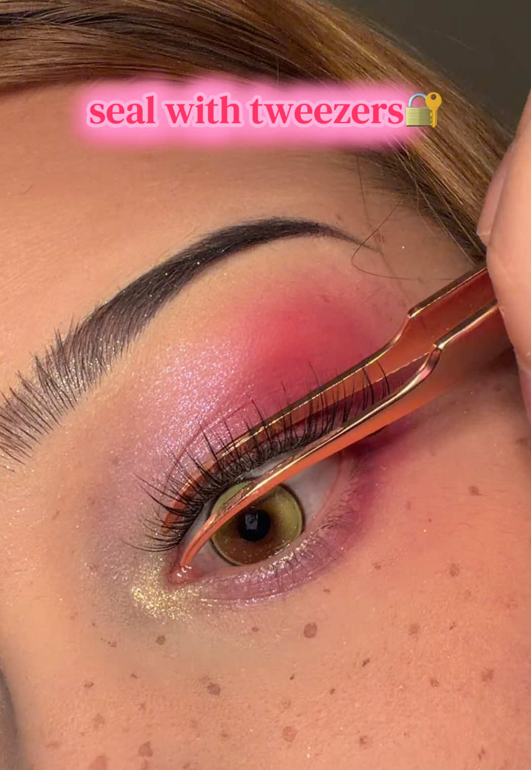TikTok post by @redwithlove for Kisslily. Caption reads: 💖natural lash clusters from @Kisslily....