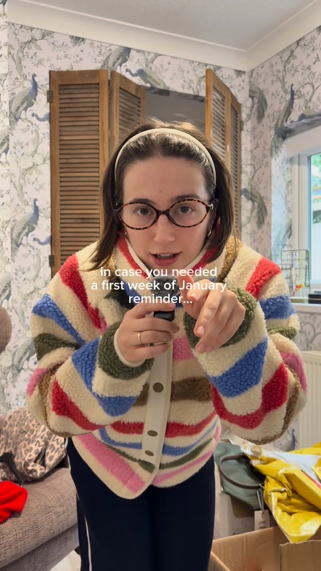 Instagram post by @marikaizabellla for Joules. Caption reads: [...] Also how lush is this fleece from @joules....