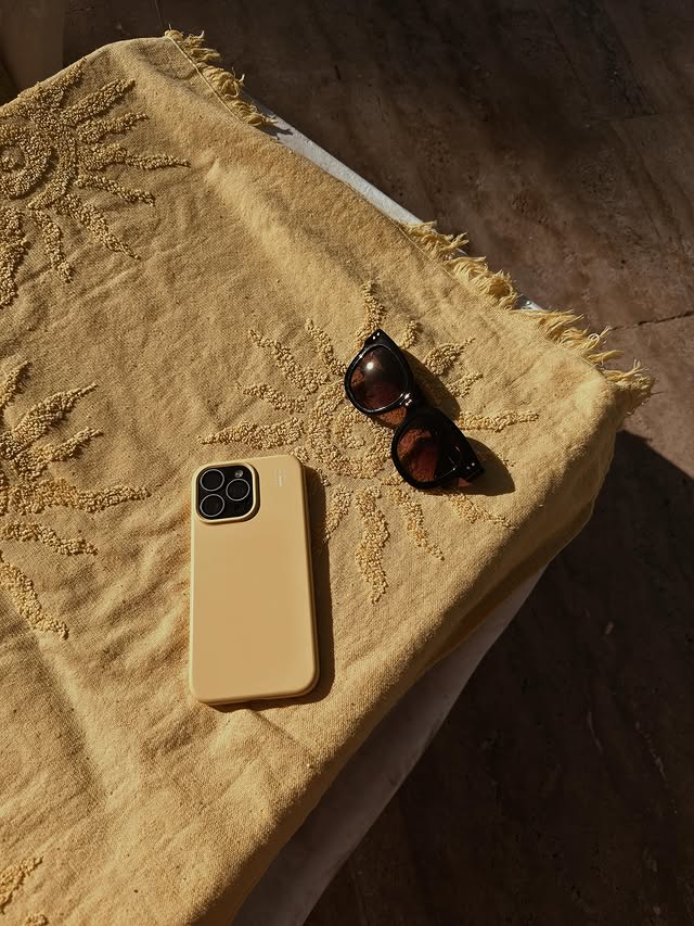 Instagram post by @benvemodainsta for IDEAL OF SWEDEN. Caption reads: My summer favorite from @idealofsweden ☀️ 2 for 1....