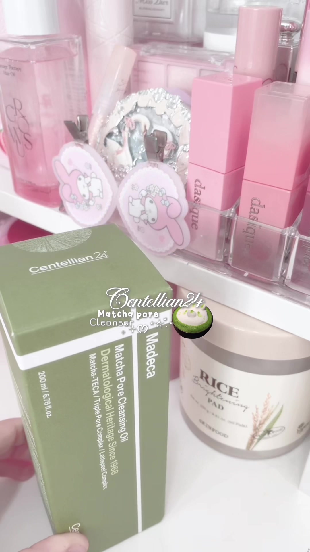 TikTok post by @strawberry2220001 for Picky Shop. Caption reads: [...] #matcha #cleanser #kbeauty #fyp @Picky Shop:....
