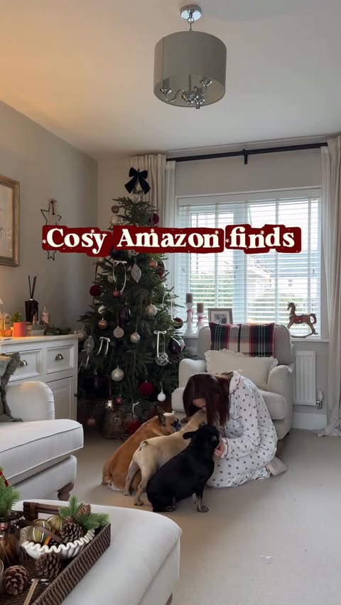 Instagram post by @reynoldsresidence for Bedsure Home. Caption reads: [...] blanket before! 🥰

This one from....