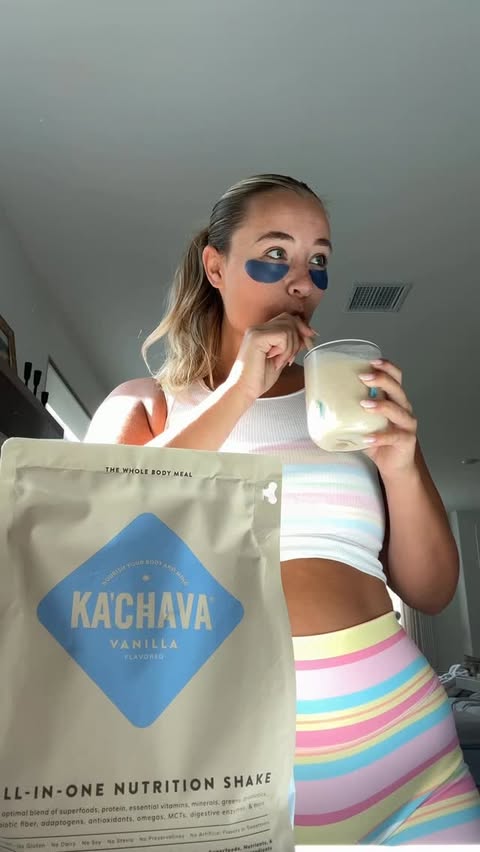 Instagram post by @amyystien for Ka'Chava. Caption reads: Full day of eats ft my favorite @kachava....