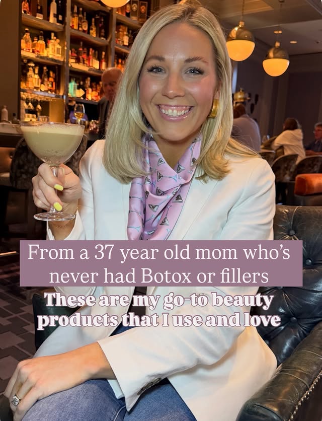 Instagram post by @bobbiwiththeeye for LaRochePosayUS. Caption reads: Comment the word BEAUTY and I’ll send you over all....