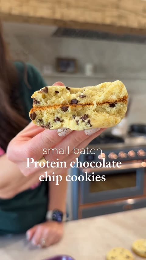 Instagram post by @stayfitmom_krista for Clean Simple Eats. Caption reads: [...] it to WORK 👀🍪 I used the new....
