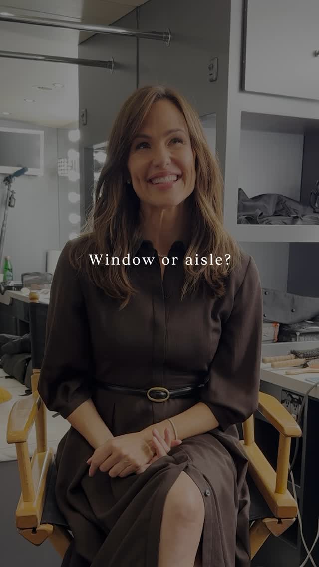 Instagram post by @jennifer.garner for Capital One. Caption reads: Thanks for playing This or That Travel Edition....