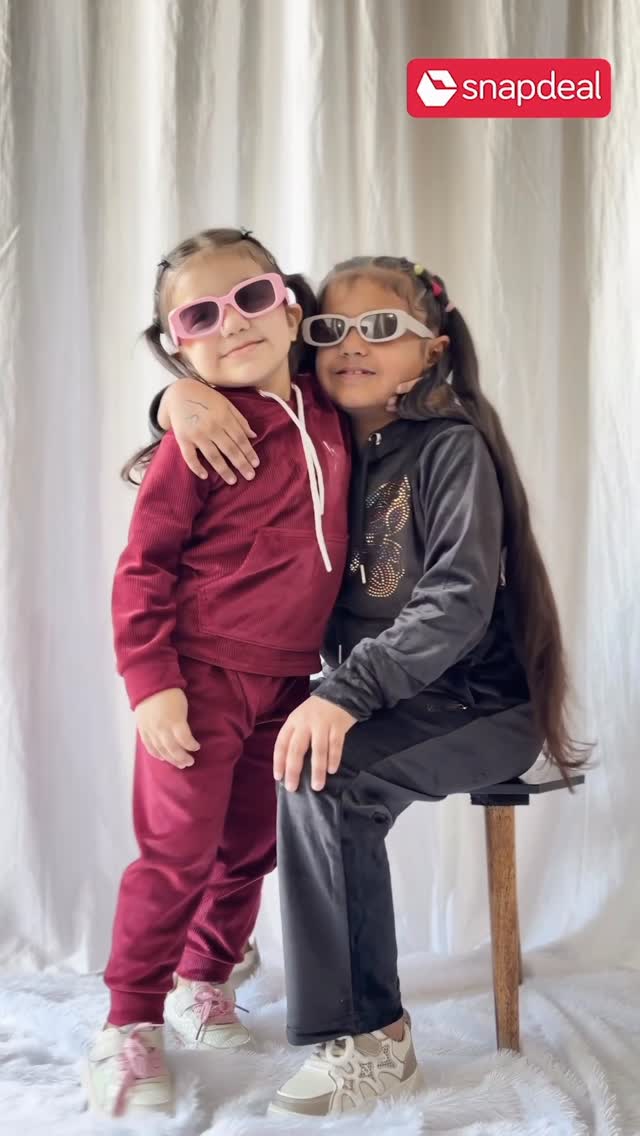 Instagram post by @daddys_littlegirlls_ for Snapdeal. Caption reads: #Collaboration with @snapdeal 
Winter aa gaya hai....