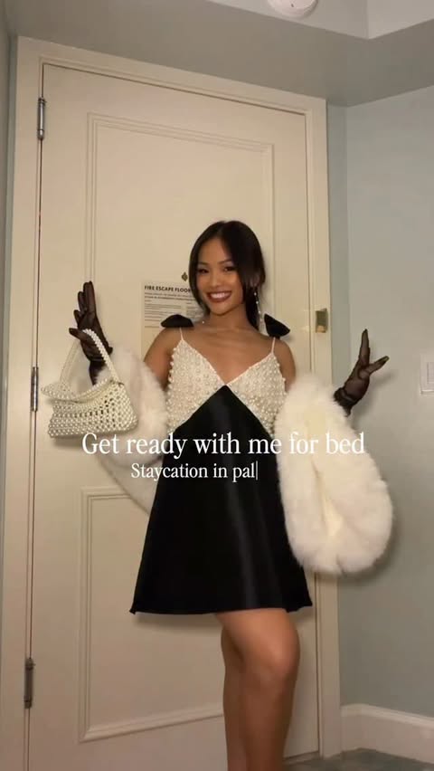 Instagram post by @jenntran for Amazon. Caption reads: [...] in one room makes me happy! Thank you....