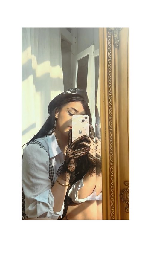 Instagram post by @clemenceccfragrance for Electimuss. Caption reads: Any @electimusslondon you like? 💭
- unboxing of....