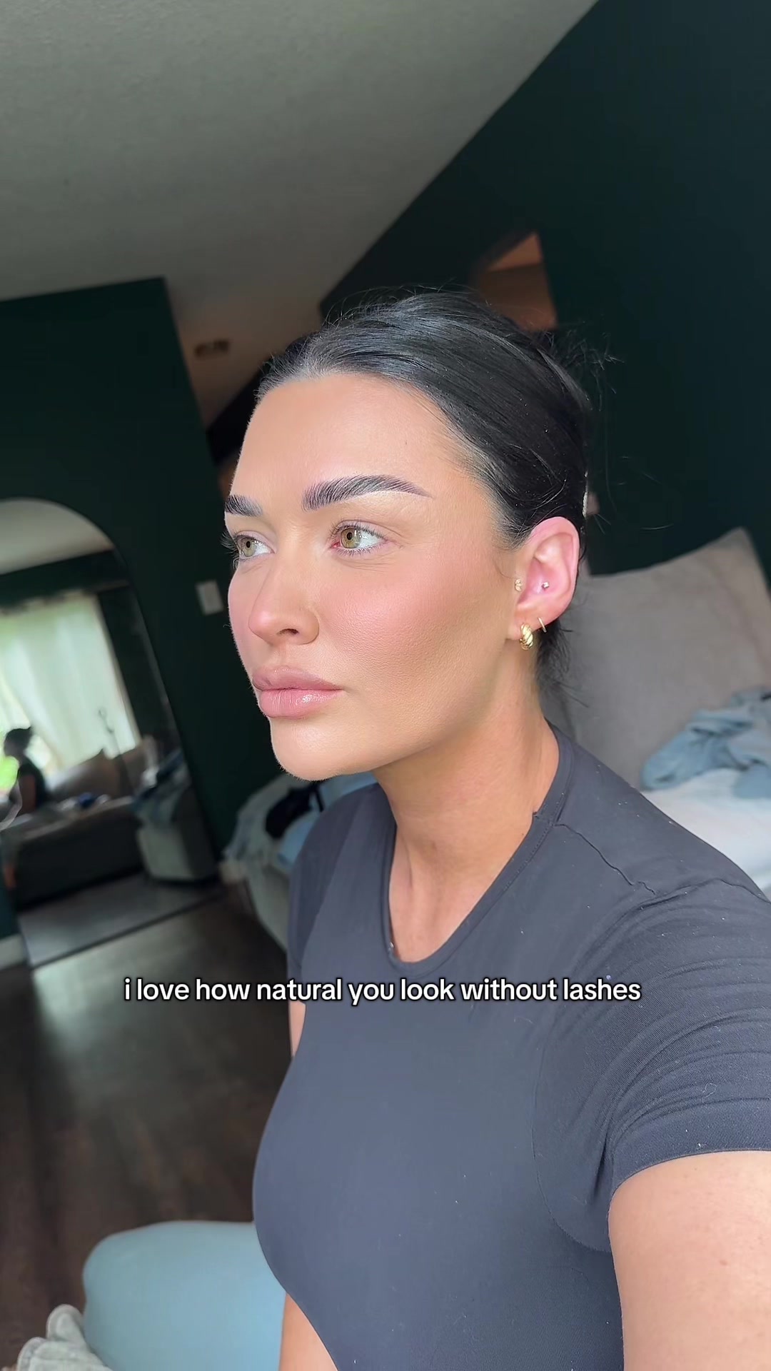 TikTok post by @itslaurenkeller for Eyeshine Cosmetics. Caption reads: [...] 🥰 the makeup girlies get it @Eyeshine....