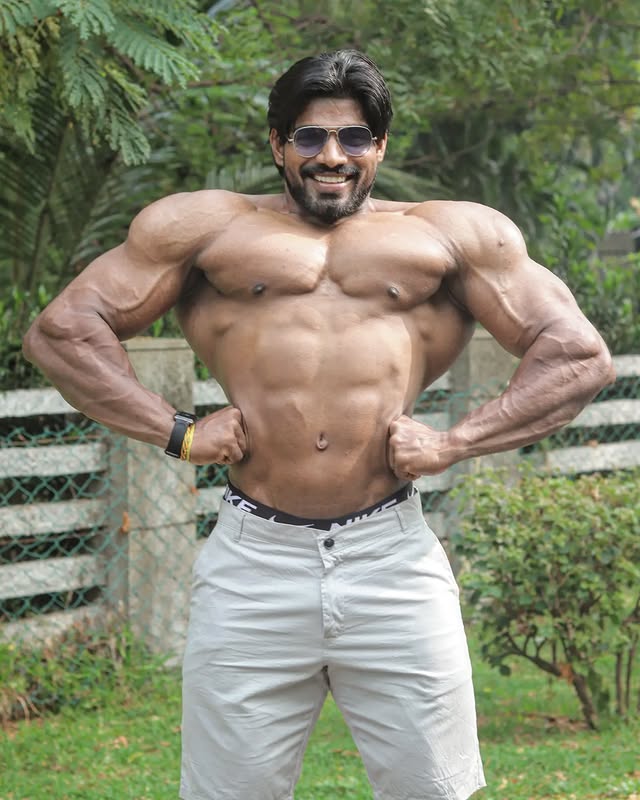 Instagram post by @rk_mohan_ for BPI Sports. Caption reads: [...] a choice!!!! : : : NUTRITION....