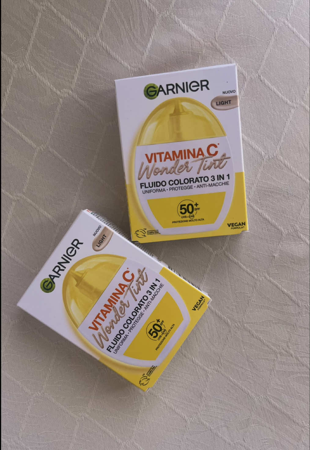 TikTok post by @diana.marynyak02 for garnieritalia. Caption reads: @garnieritalia 💛 #estate #protezione #sole....