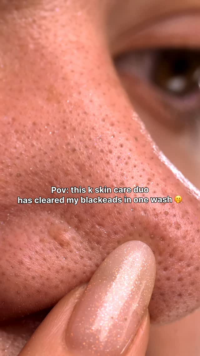 Instagram post by @_idareen_ for OLIVE YOUNG. Caption reads: round lab camelia deep collagen rice mask cleanser....