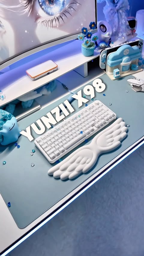 Instagram post by @softlywiredx for Yunzii. Caption reads: [...] ever possibly?😮‍💨🫣🤍✨ AD / Gifted The....